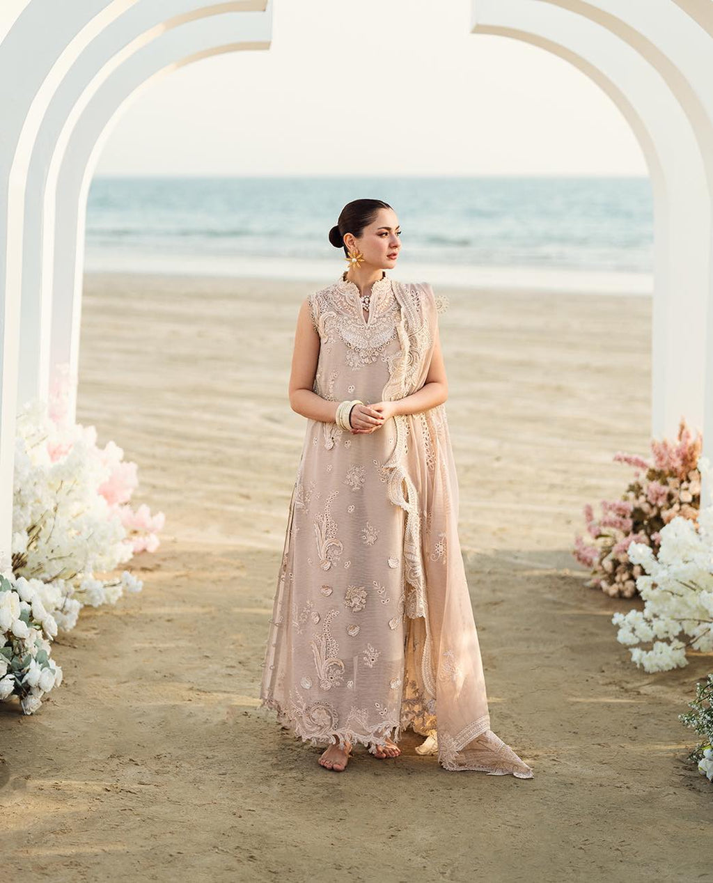Luxury Lawn By Qalamkar lawn Pakistani suit front view M&M Couture USA