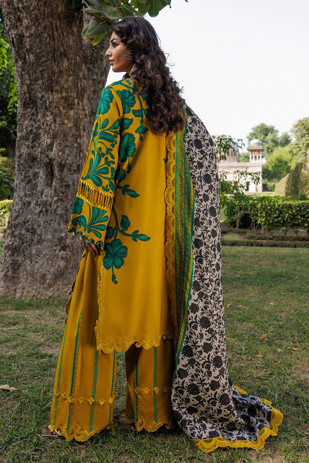 Linen "Combination" By Charizma linen Pakistani suit dupatta view M&M Couture USA