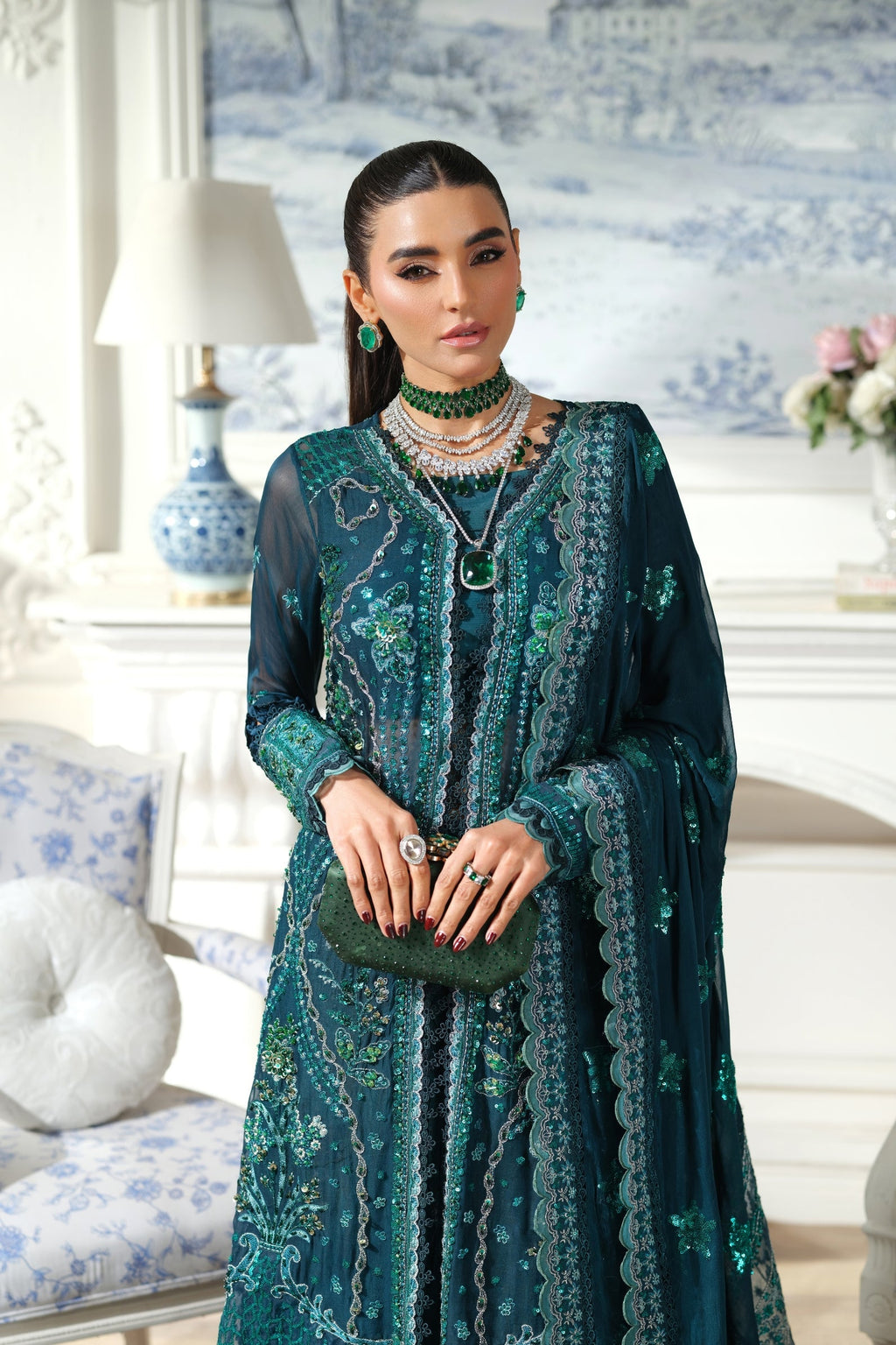 Momal | Meer By Maryum Hussain Pakistani suit dupatta view M&M Couture USA