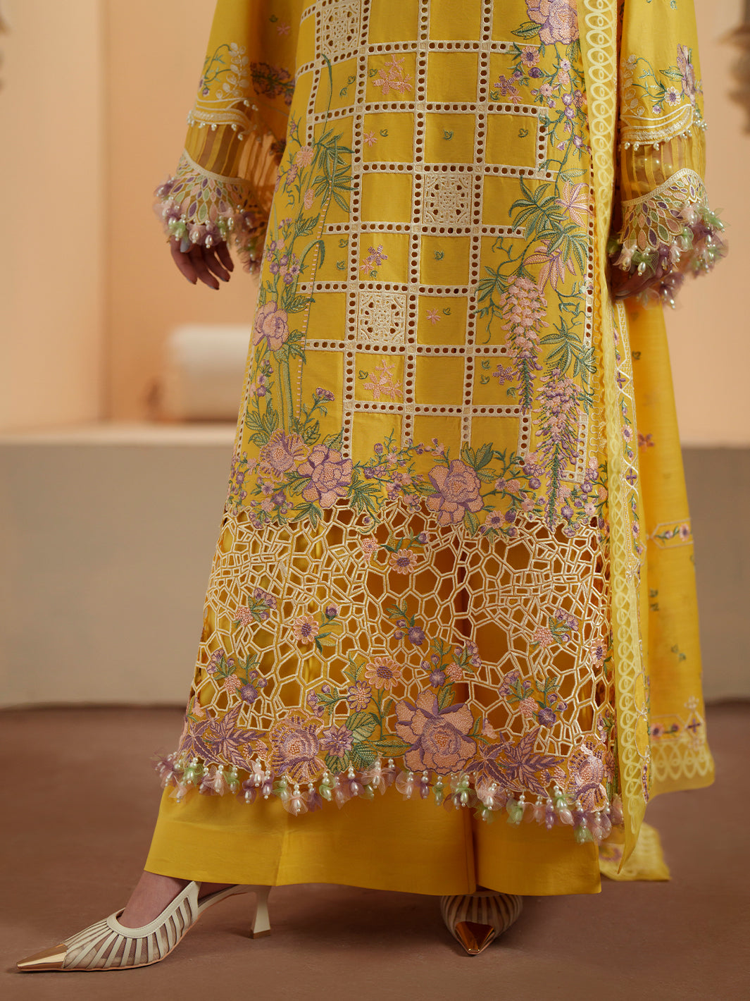 Bin Ilyas | Mashriq Luxury Lawn | 111