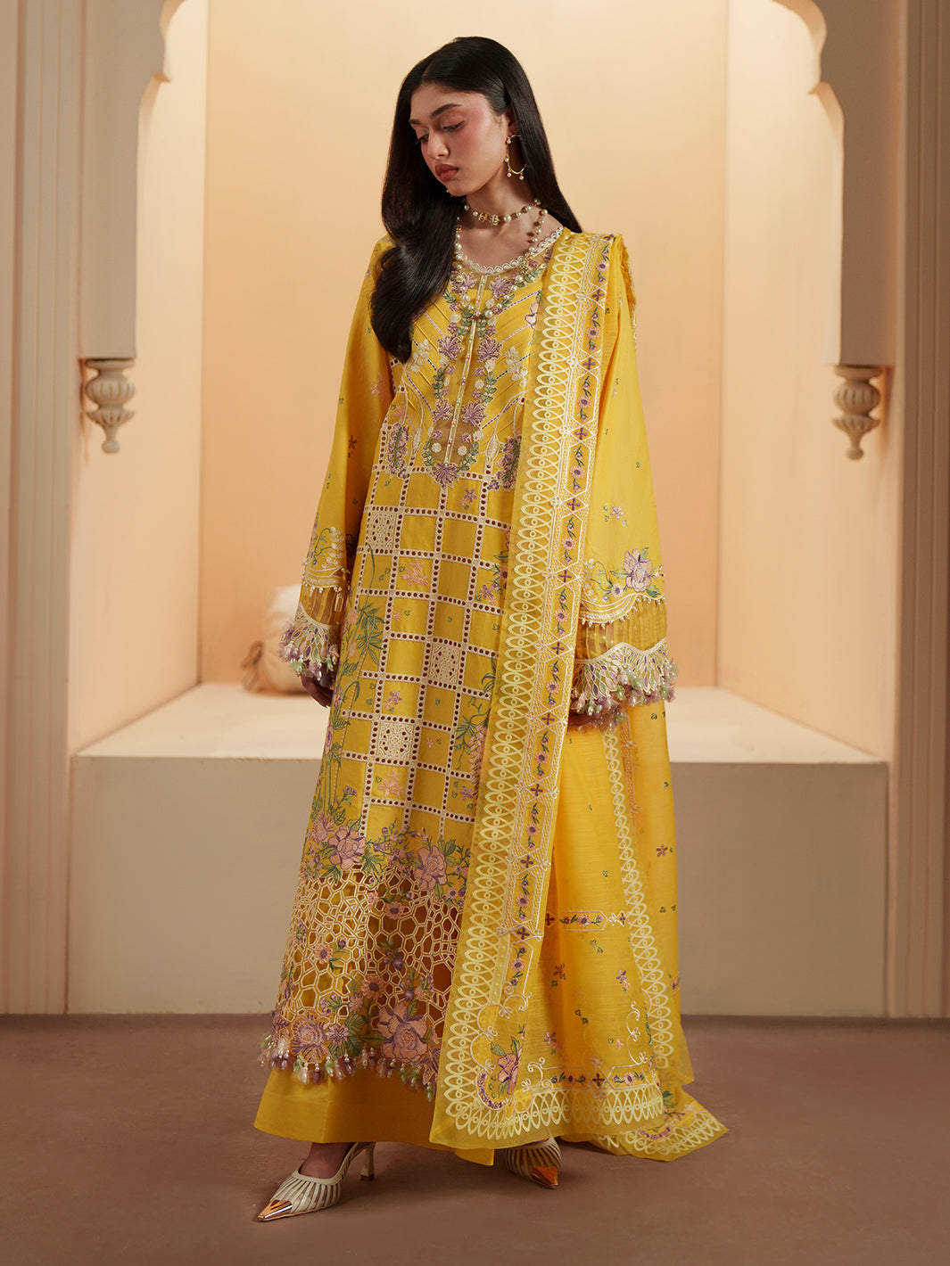 Bin Ilyas | Mashriq Luxury Lawn | 111