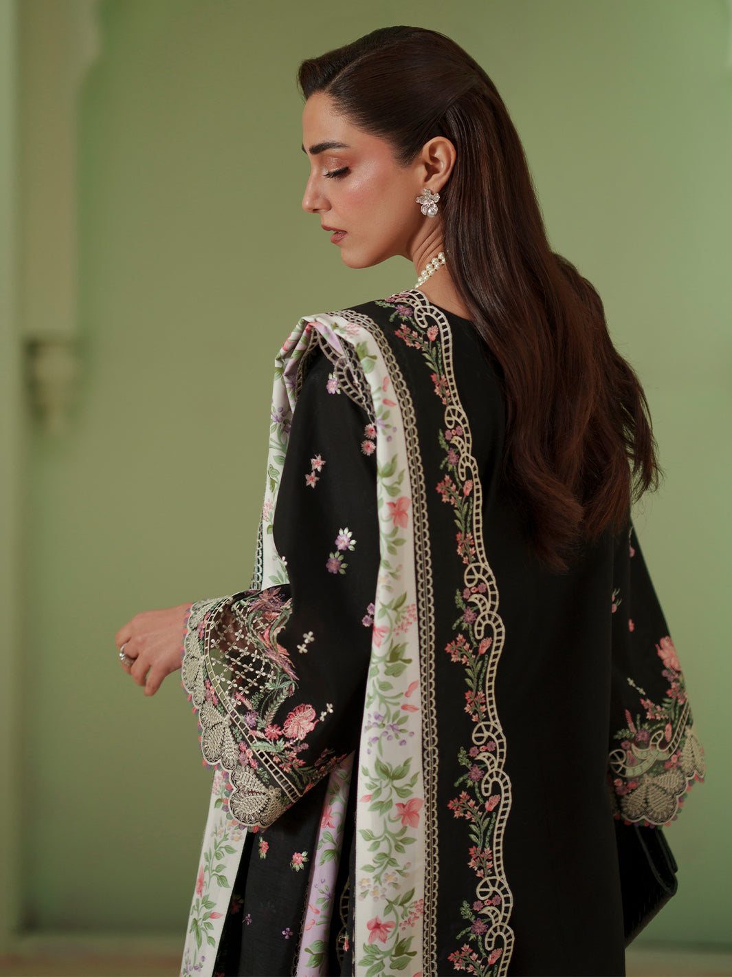 Bin Ilyas | Mashriq Luxury Lawn | 114