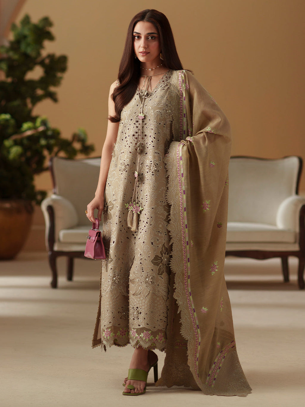 Bin Ilyas | Mashriq Luxury Lawn | 105