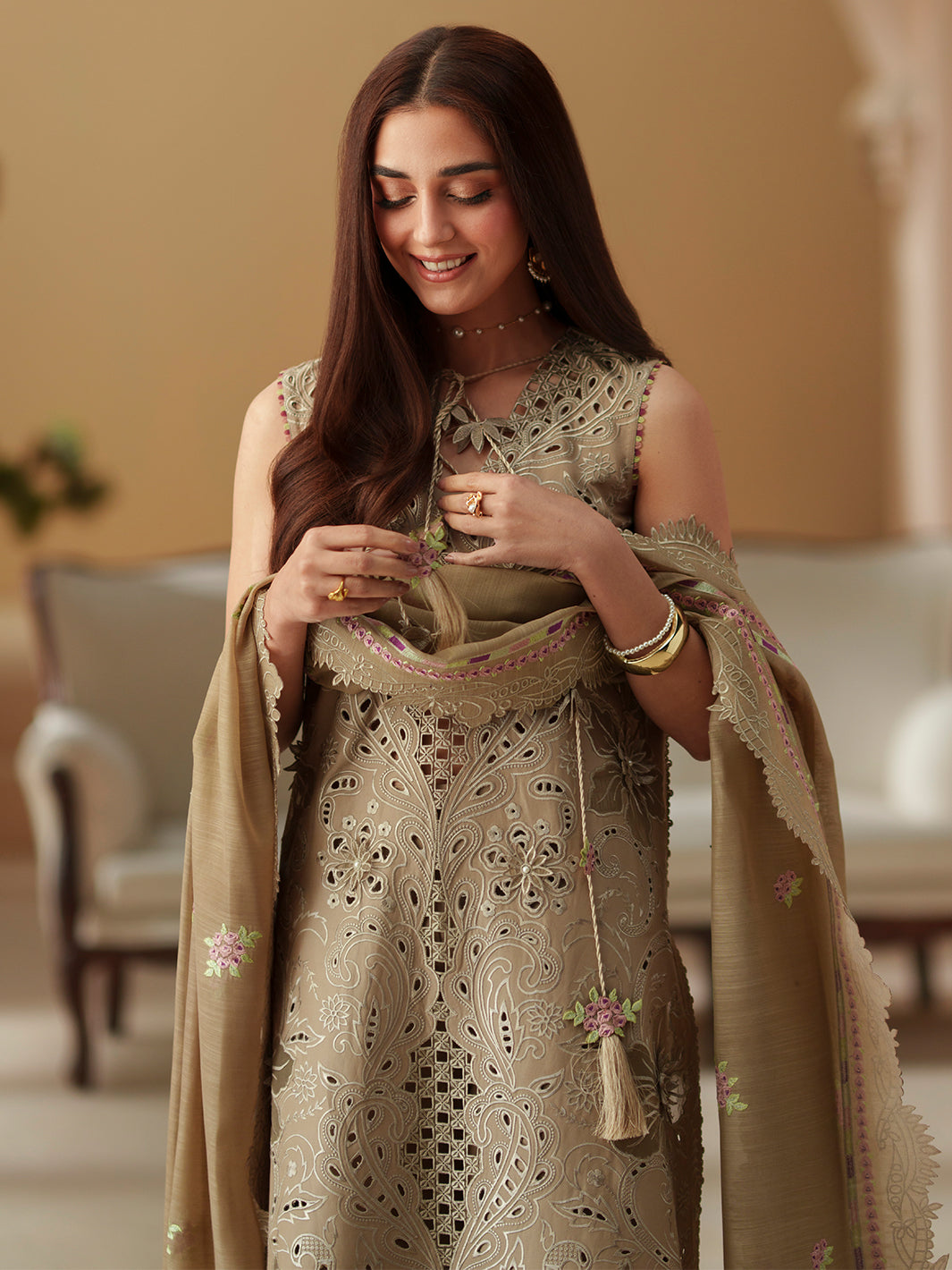 Bin Ilyas | Mashriq Luxury Lawn | 105