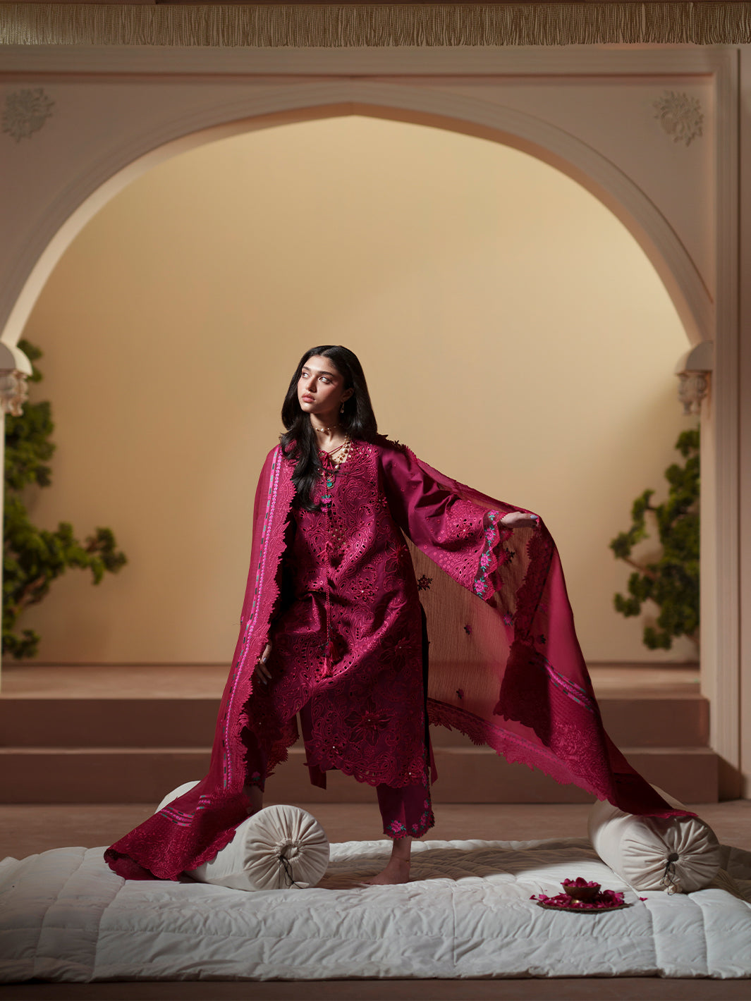 Bin Ilyas | Mashriq Luxury Lawn | 110