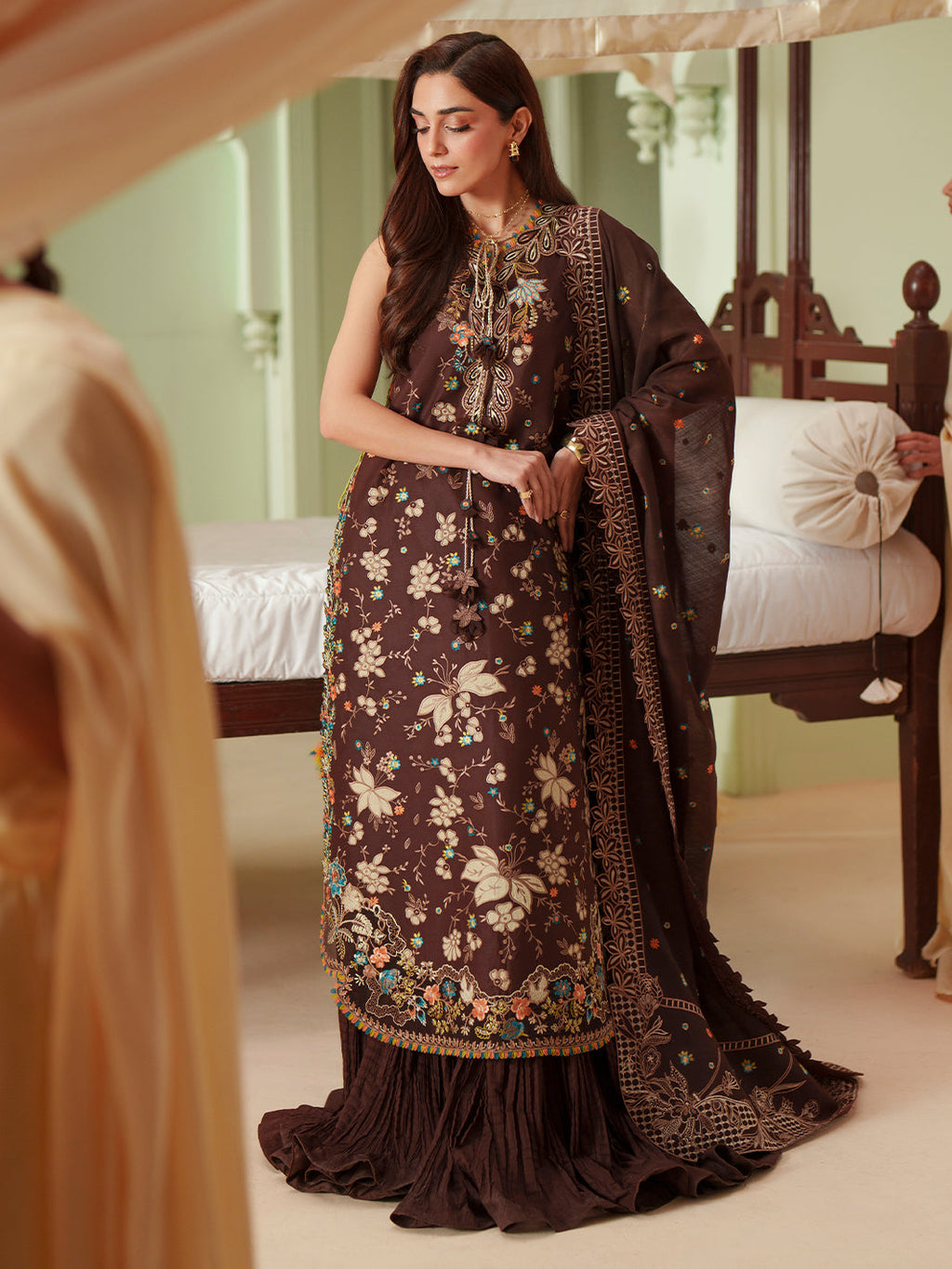 Bin Ilyas | Mashriq Luxury Lawn | 113