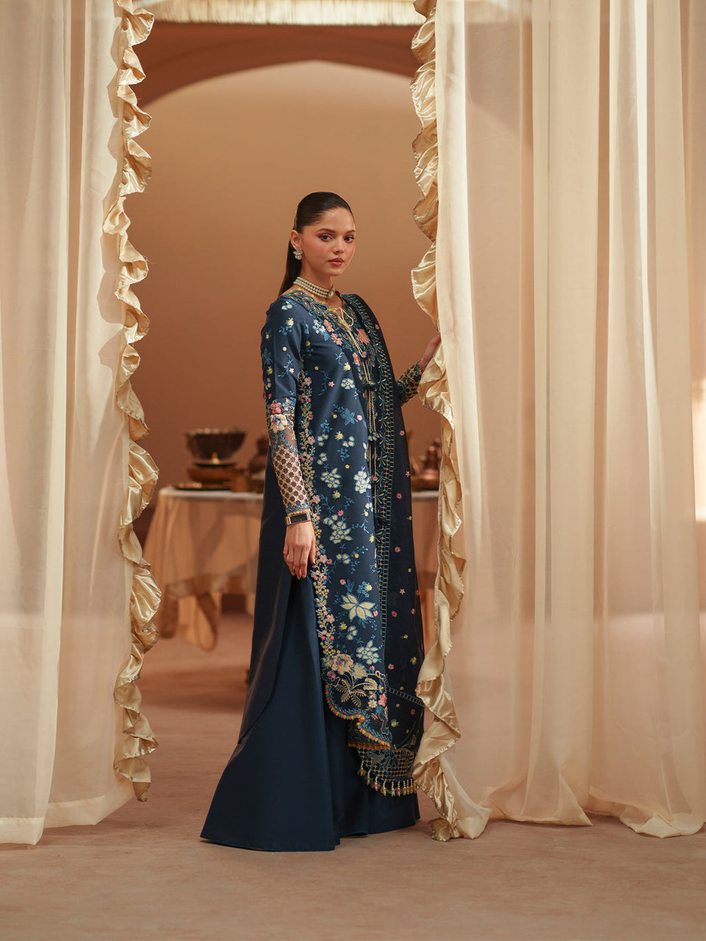 Bin Ilyas | Mashriq Luxury Lawn | 115