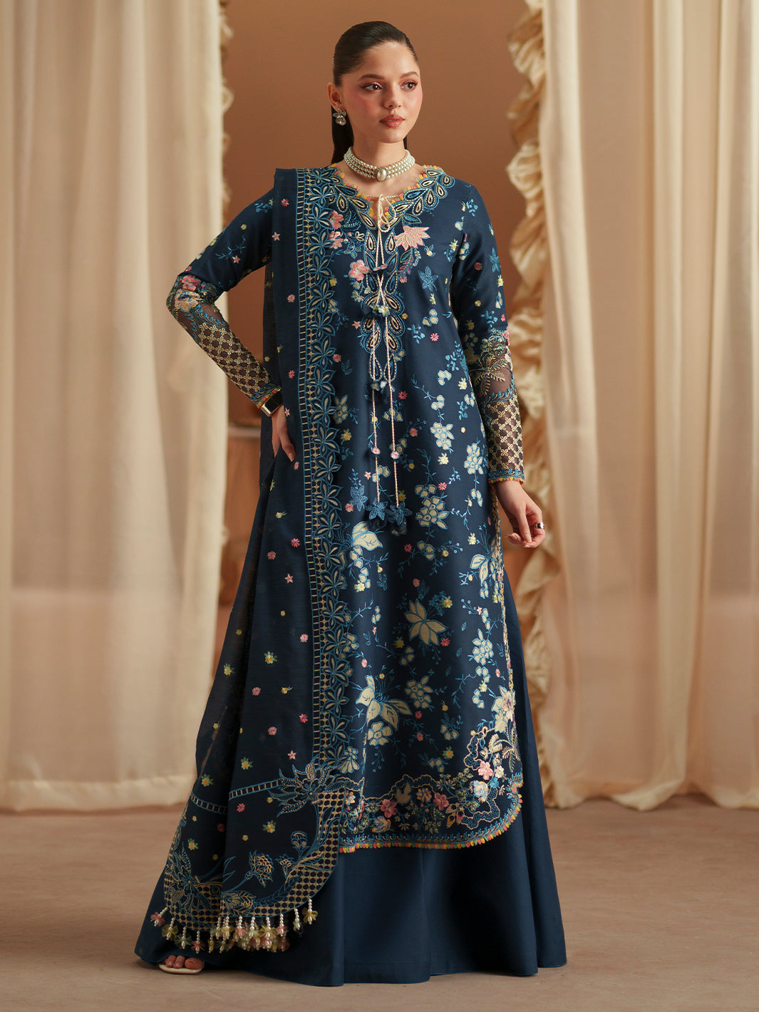 Bin Ilyas | Mashriq Luxury Lawn | 115