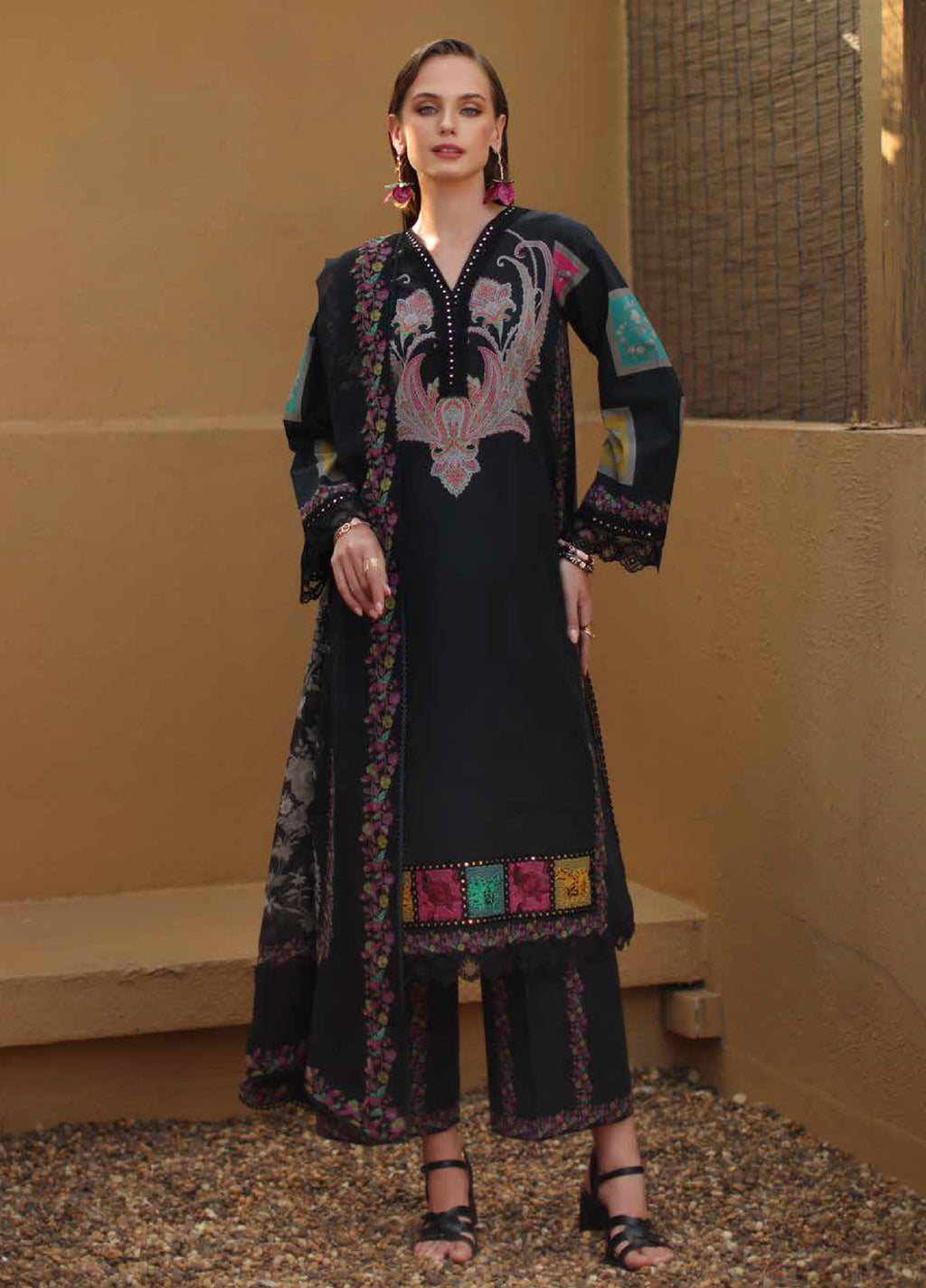 Aghaz e Nou By Charizma Pakistani suit front view M&M Couture USA