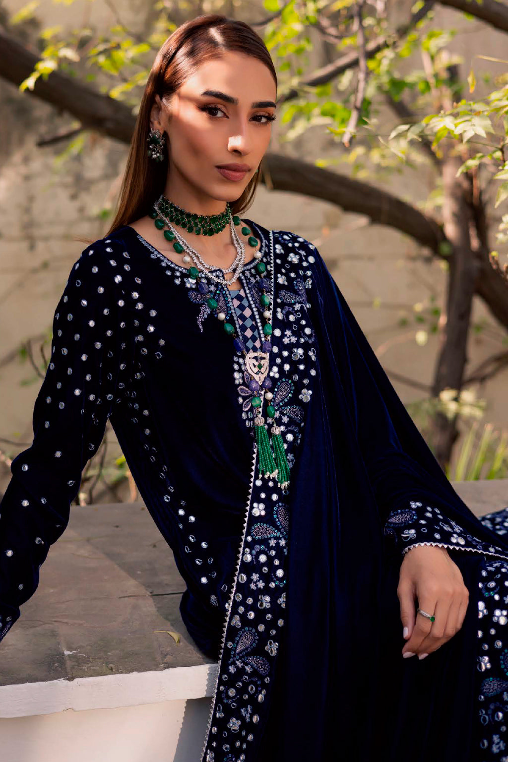 Maya Velvet By Nureh -MV 105 velvet Pakistani suit detail view M&M Couture USA
