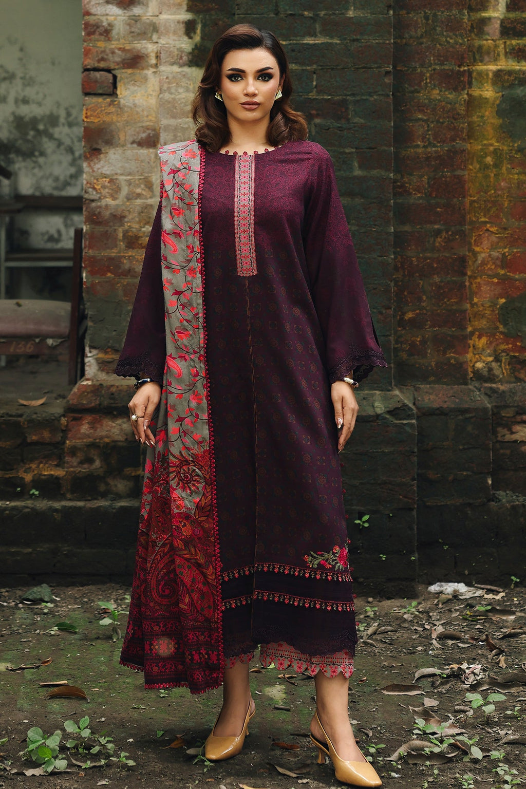 Linen "Combination" By Charizma linen Pakistani suit dupatta view M&M Couture USA
