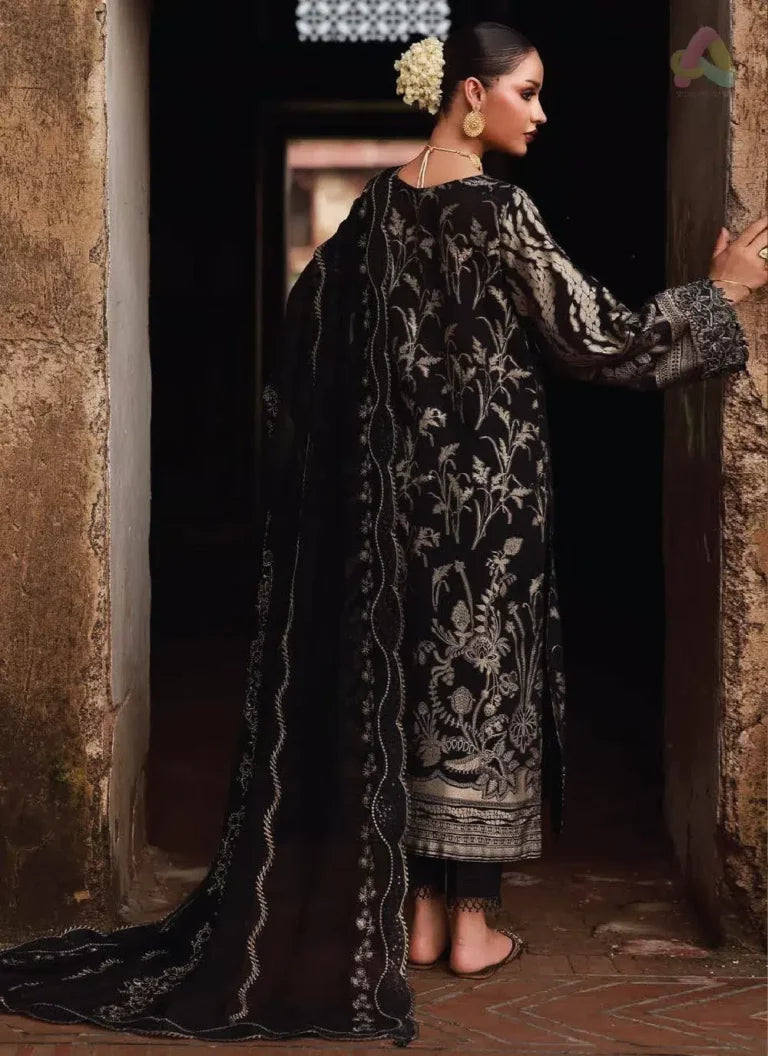 MAYA JACQUARD by Nureh Pakistani suit detail view M&M Couture USA