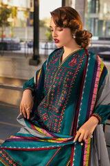 Poshima by Charizma Pakistani suit detail view M&M Couture USA