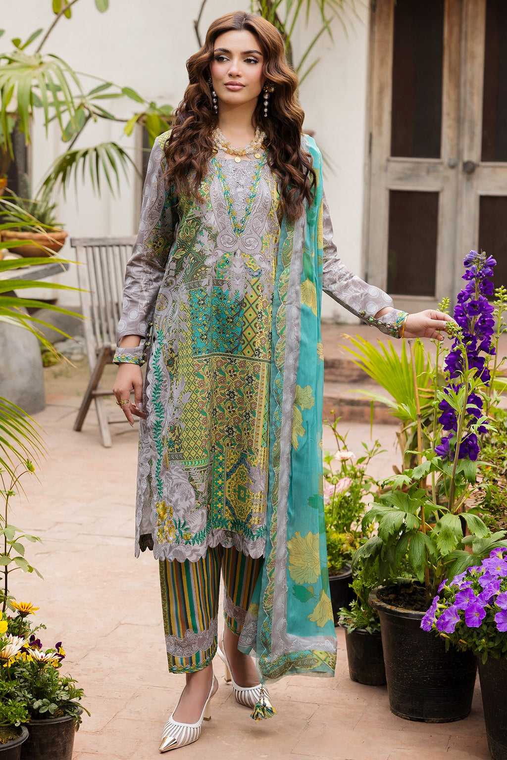 Charizma | Andaaz Lawn 26 | 109