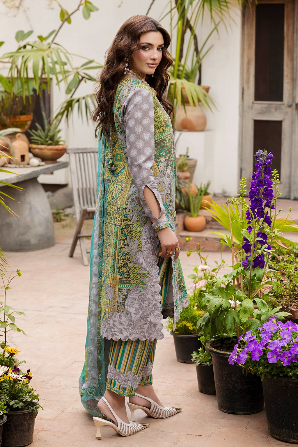 Charizma | Andaaz Lawn 26 | 109