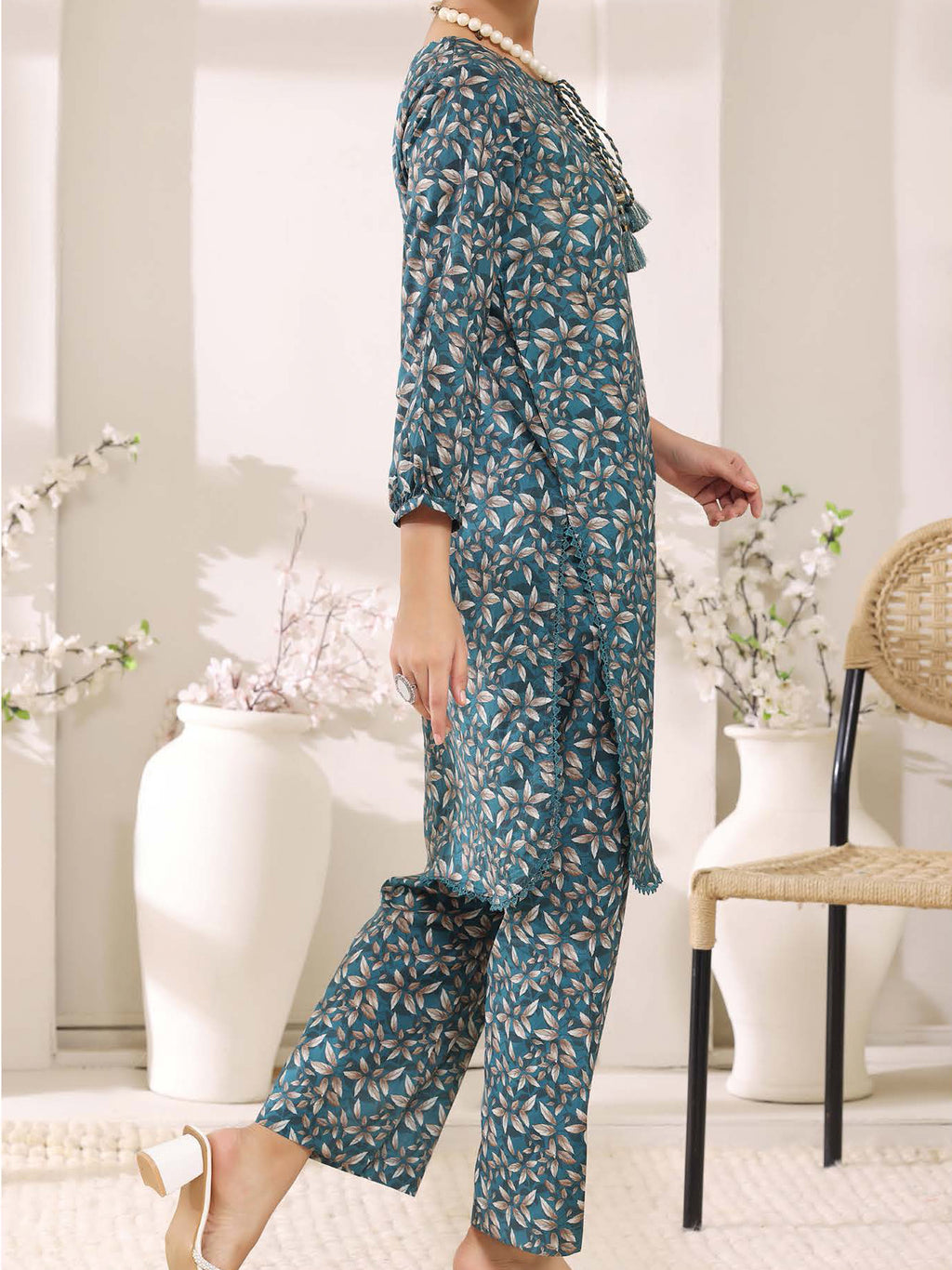 Cambric Co-Ord Set By Aizal -105