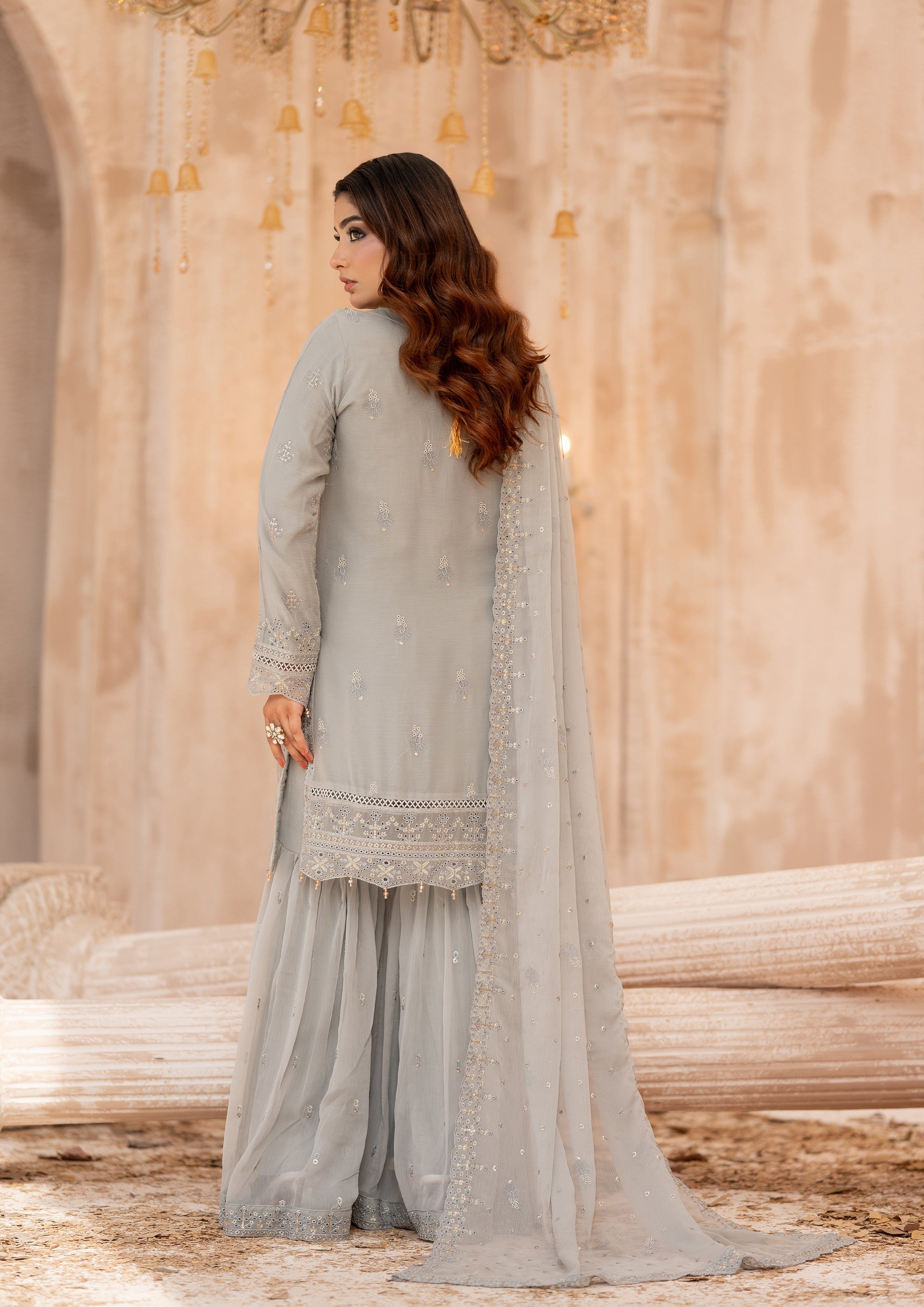 Alvina Pret by Bint-E-Noor | 101