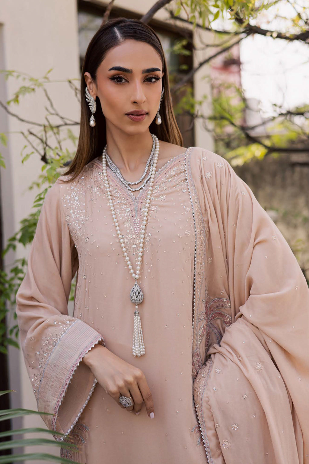 Maya Velvet By Nureh -MV 102 velvet Pakistani suit detail view M&M Couture USA