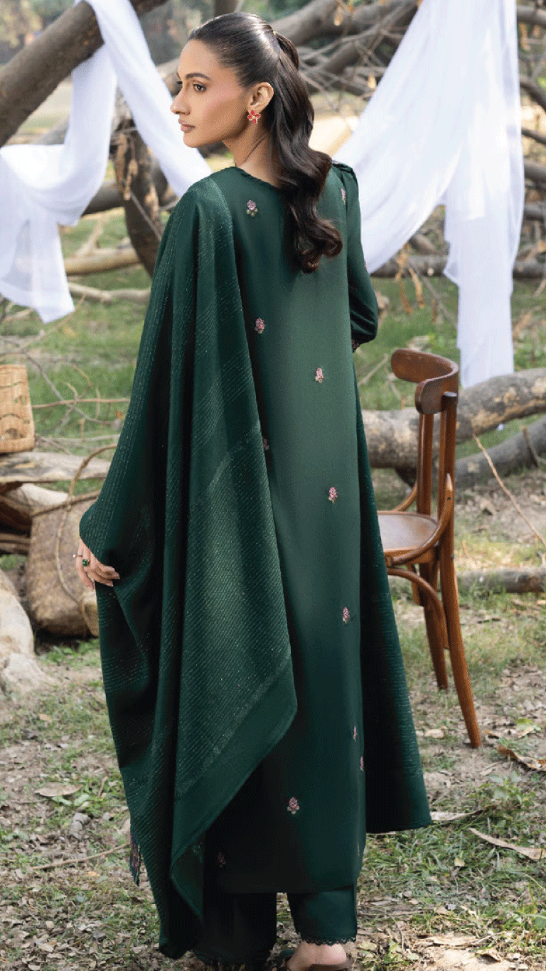 Winter Sunshine By Sanam Saeed Pakistani suit detail view M&M Couture USA