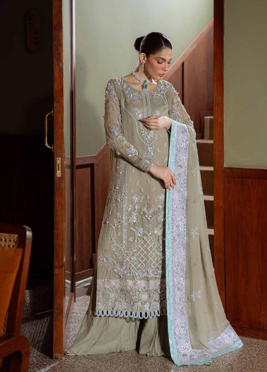Elaya Luxury by Nureh Pakistani suit detail view M&M Couture USA