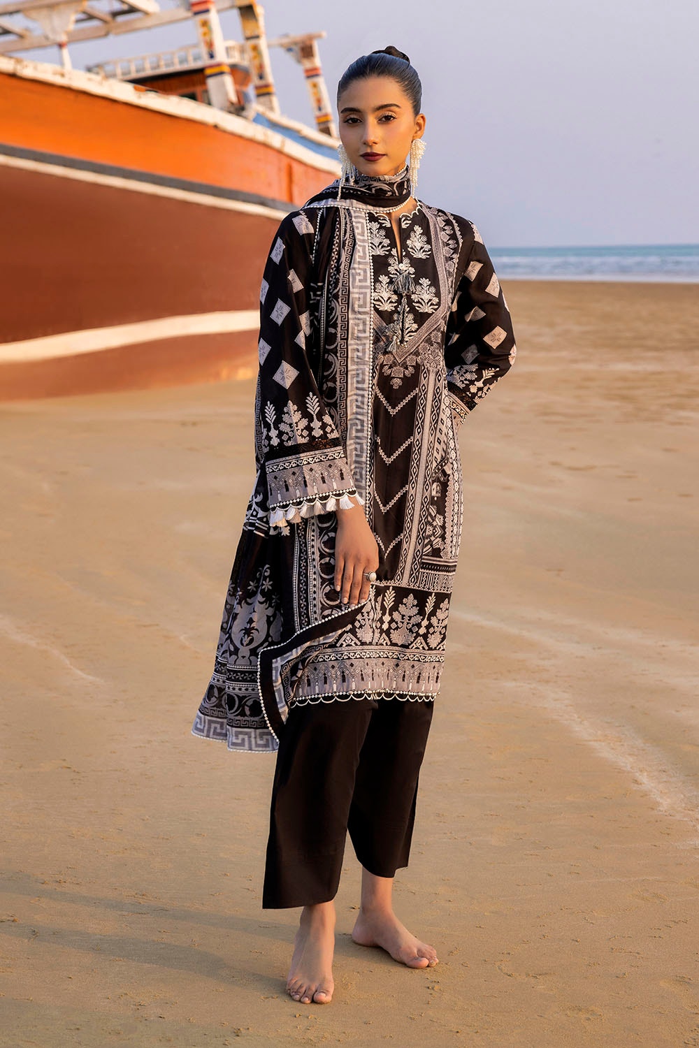 Summer Lawn Suit By Gul Ahmed lawn Pakistani suit dupatta view M&M Couture USA