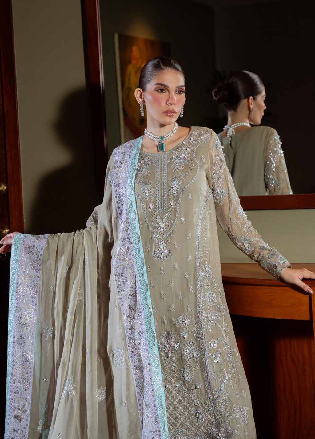 Elaya Luxury by Nureh Pakistani suit dupatta view M&M Couture USA