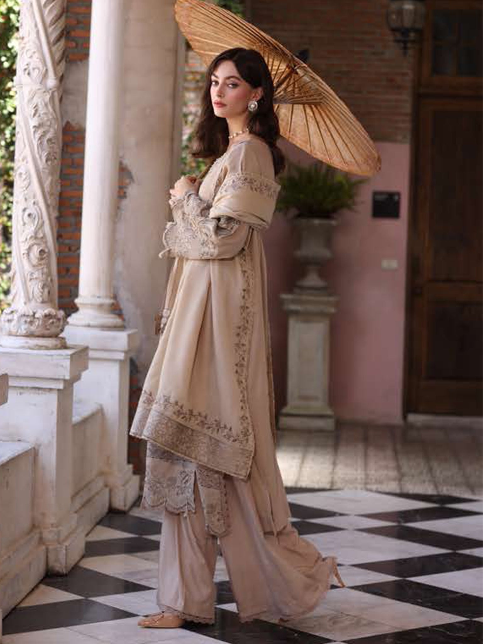 Noor Winter Pashmina by Saadia Asad Pakistani suit detail view M&M Couture USA