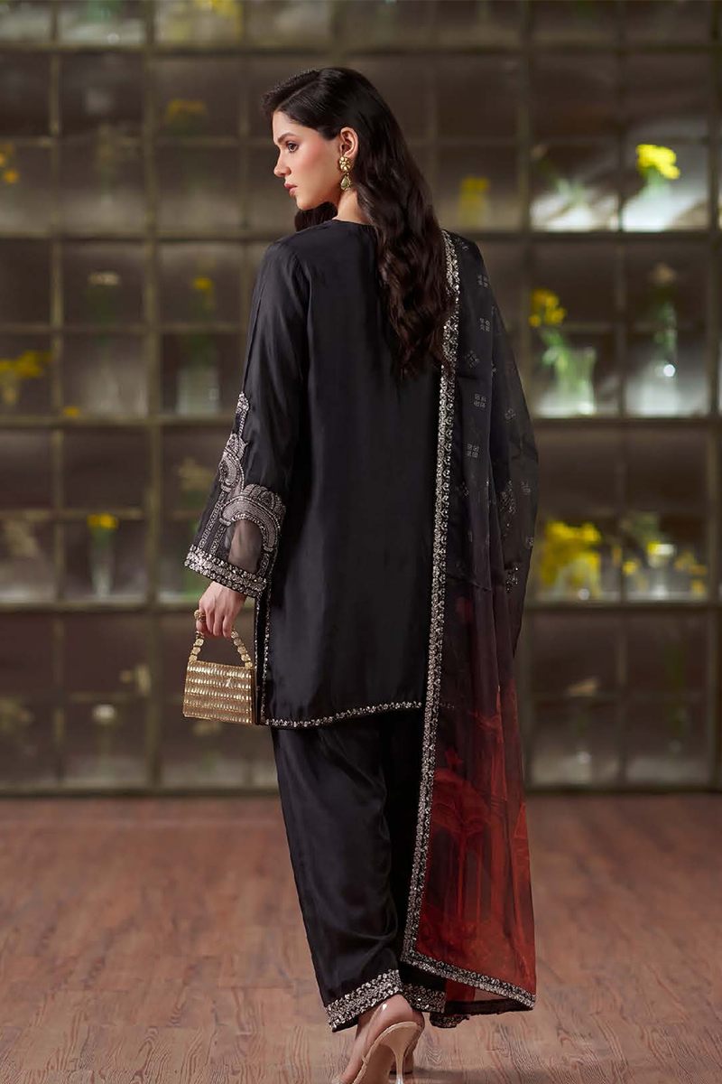 PRET Silk Collection By ZEENAT -106