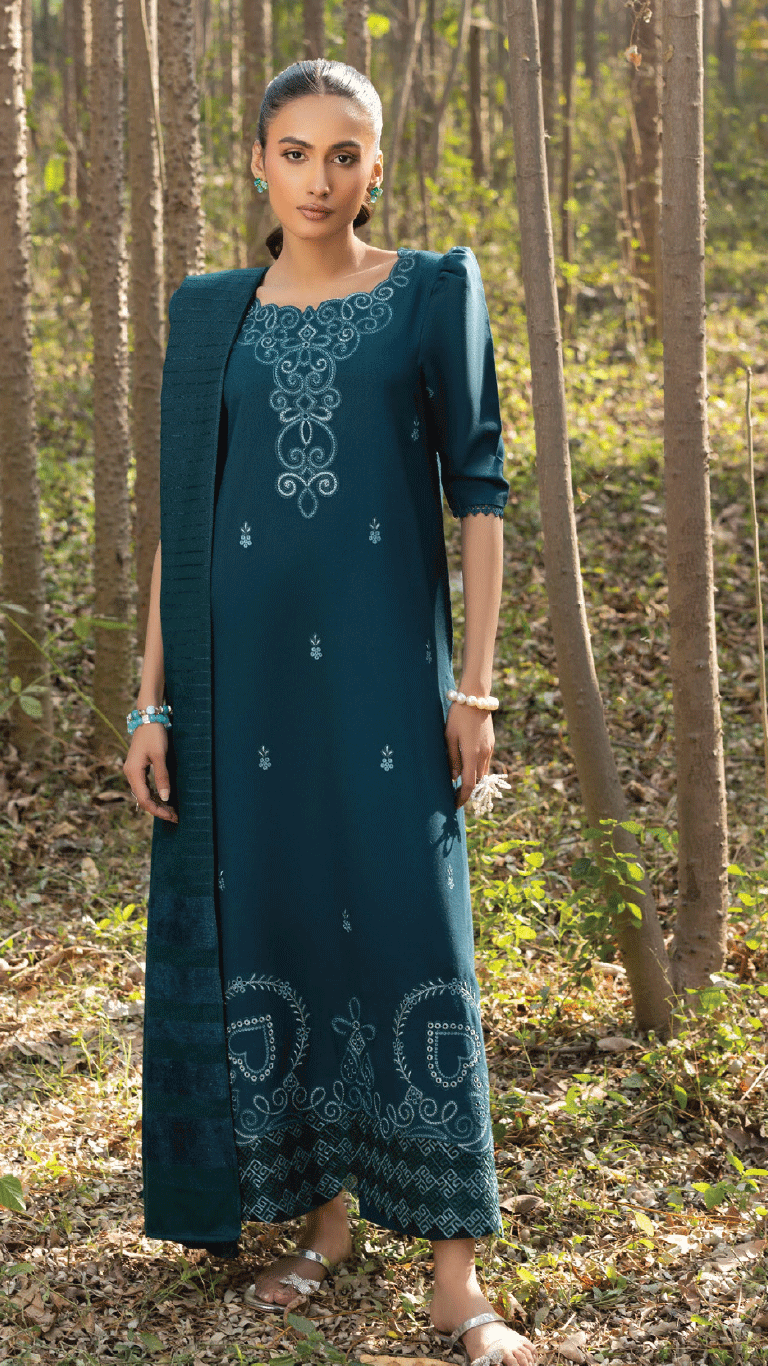 Winter Sunshine By Sanam Saeed Pakistani suit dupatta view M&M Couture USA