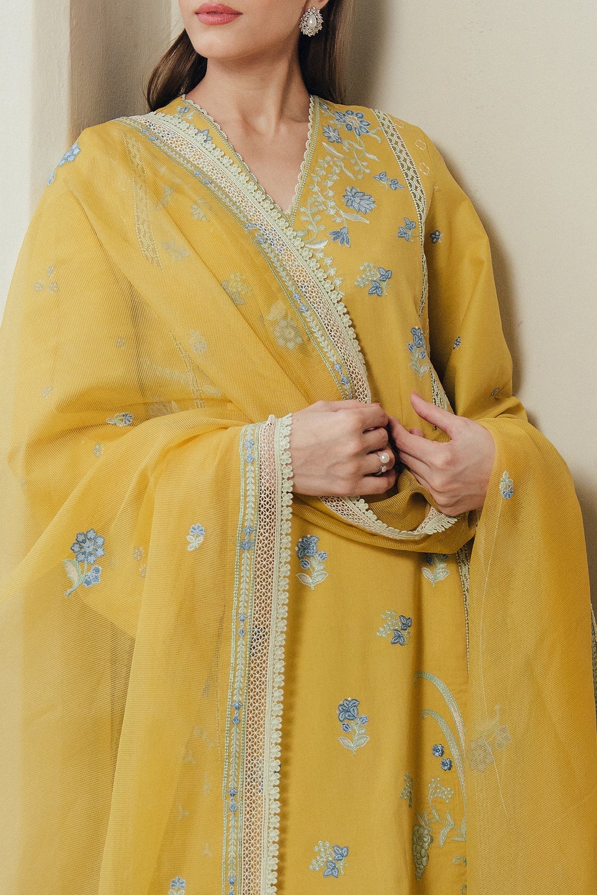 Sunhaze | Daybreak By Afrozeh Pakistani suit dupatta view M&M Couture USA