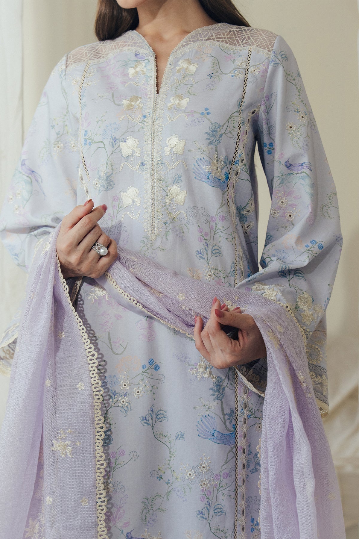 DoveMist | Daybreak By Afrozeh Pakistani suit dupatta view M&M Couture USA