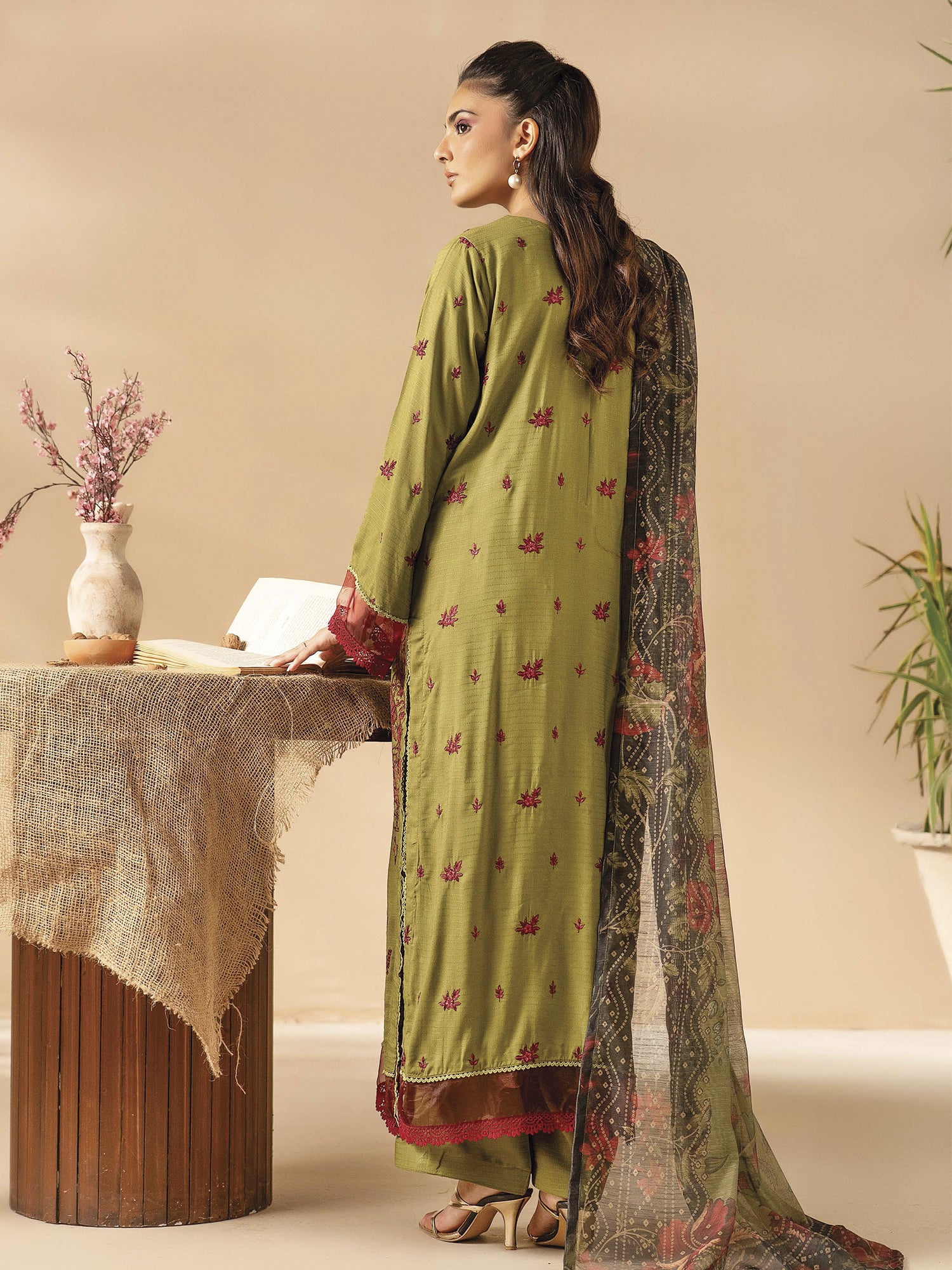 Khoobsurat Sub linen | 110