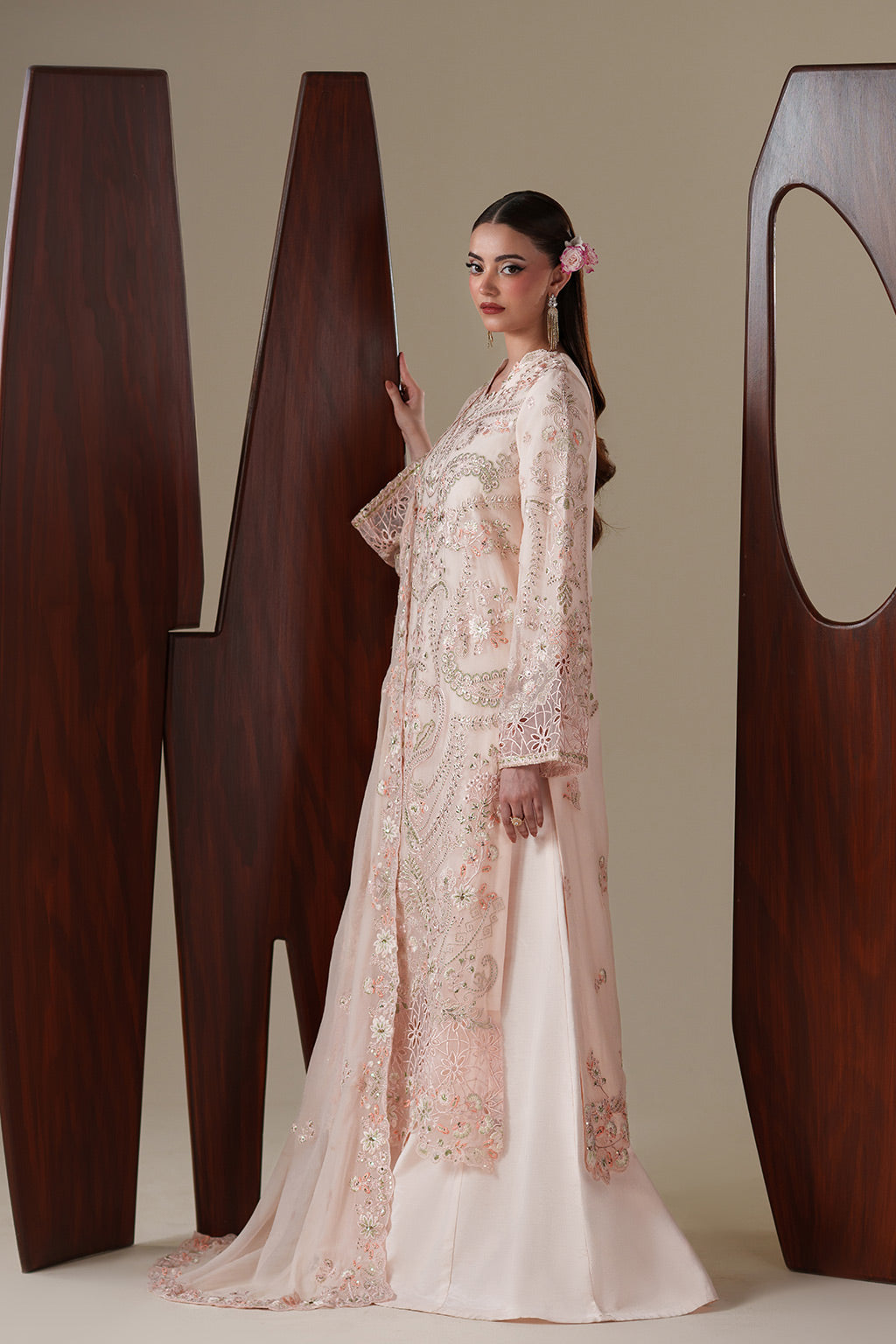 LUMI | Nouvelle by Emaan Adeel-105