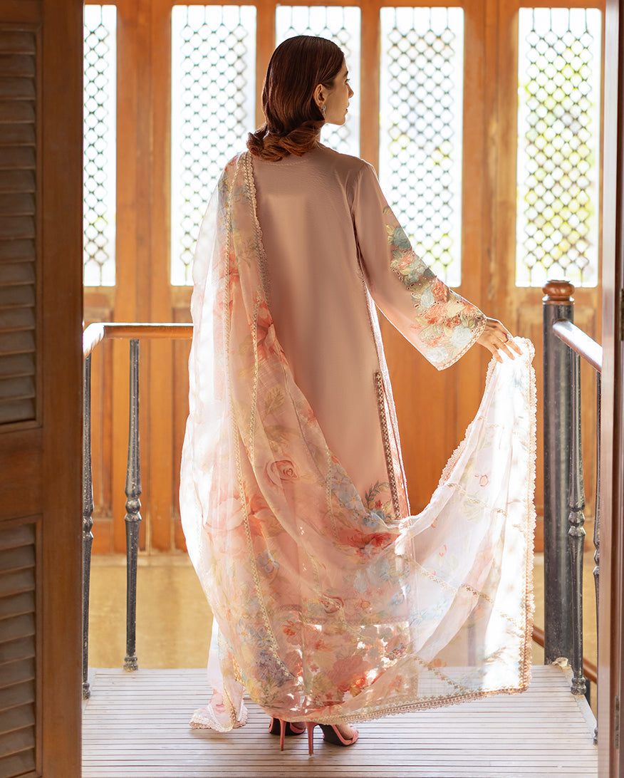 Norah | Astoria By Mushq Pakistani suit dupatta view M&M Couture USA