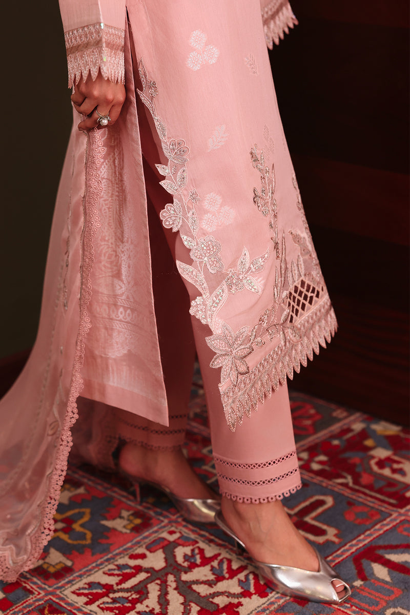 Nureh Maya – Jacquard | 106