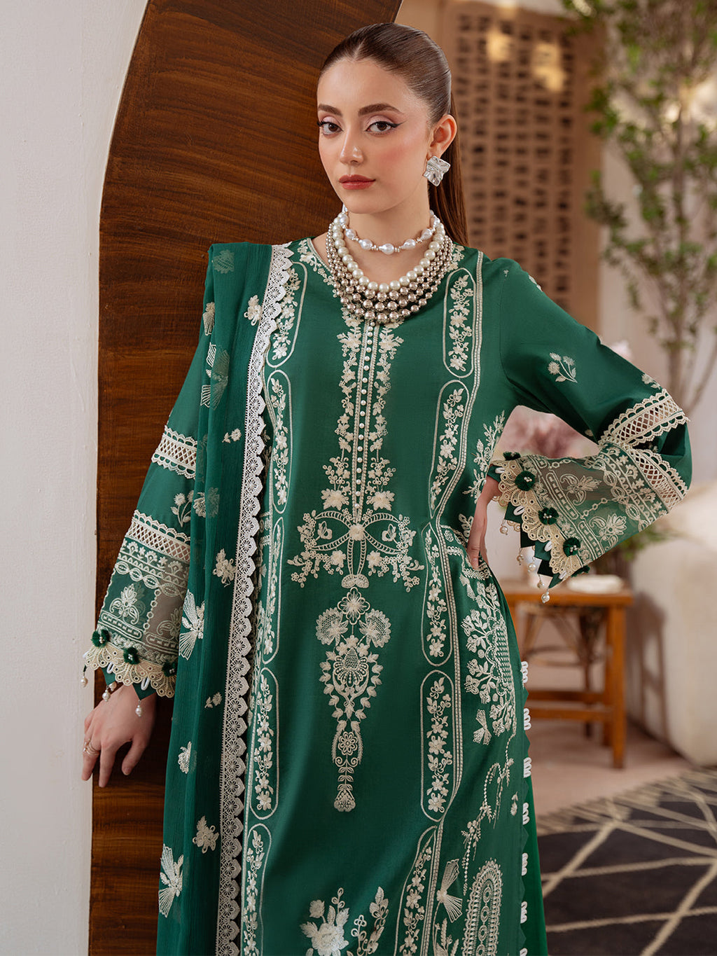 Shanaya Lawn by Mahnur lawn Pakistani suit dupatta view M&M Couture USA