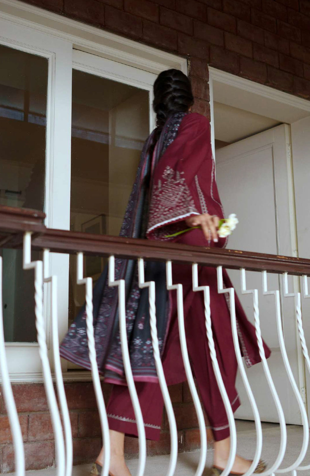 Sakoon | The Maroon By Casual Lite  | 103