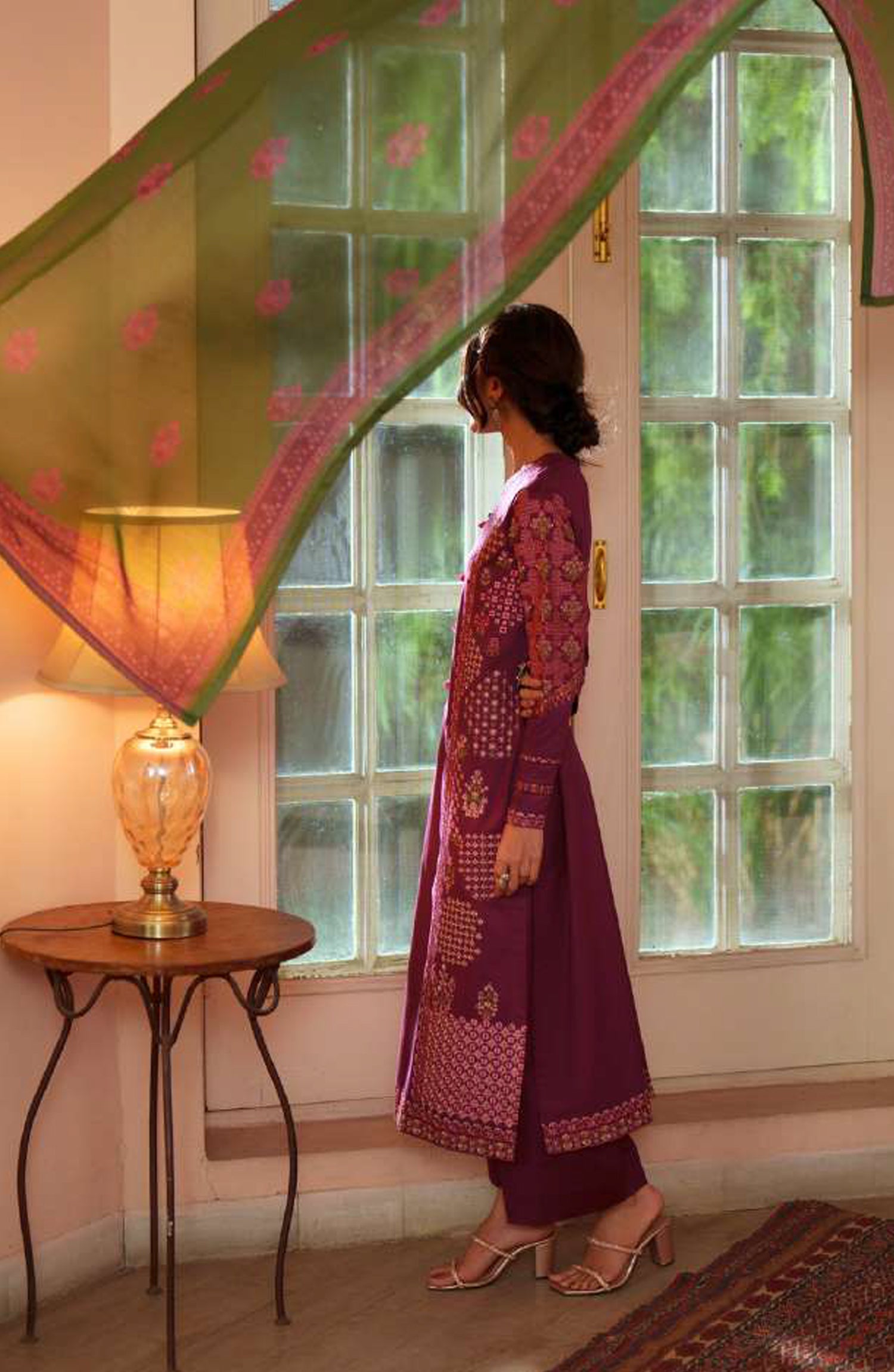 Sakoon | The Magenta By Casual Lite  | 102
