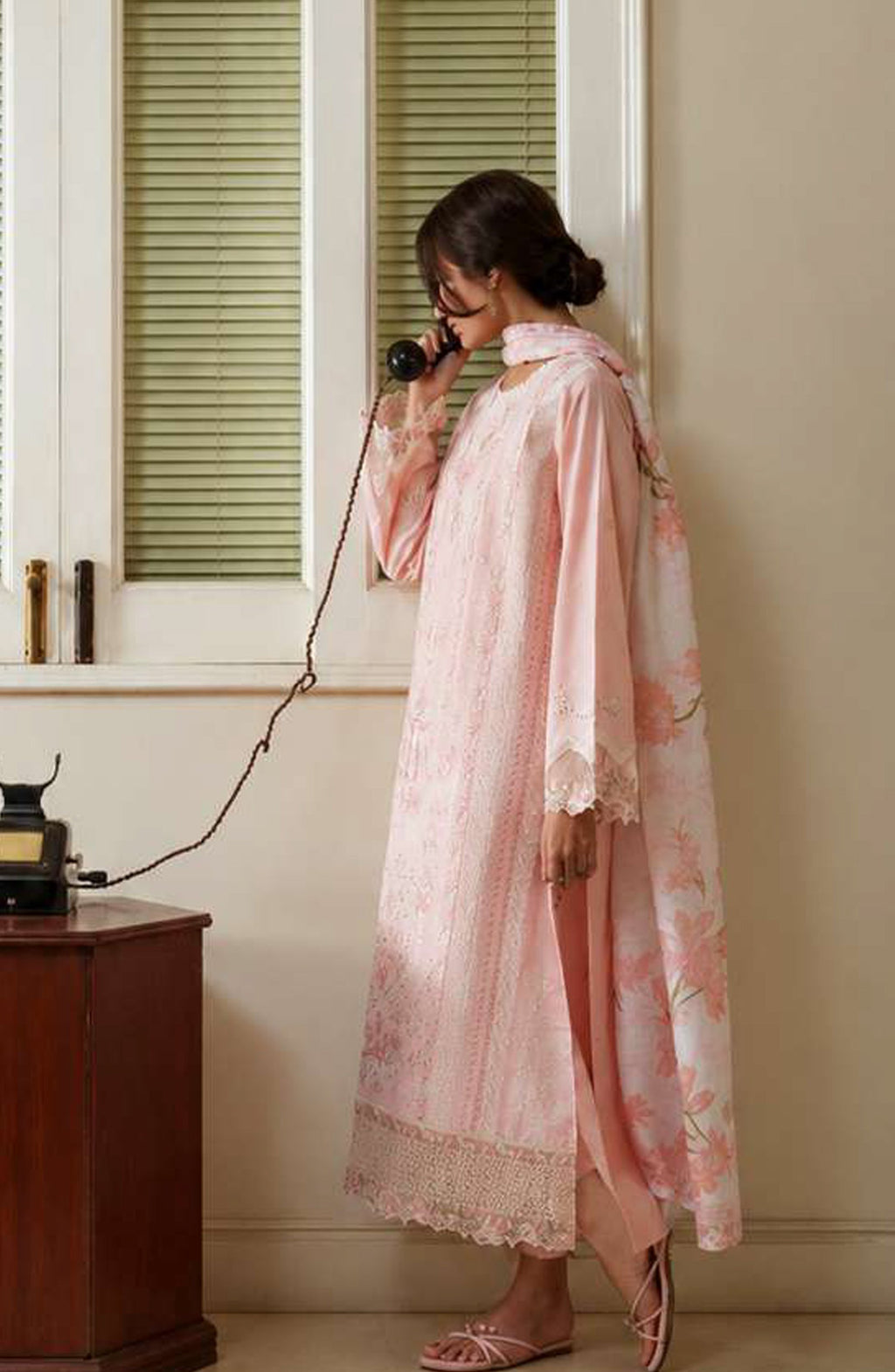 Sakoon | The Pinkish  By Casual Lite  | 106