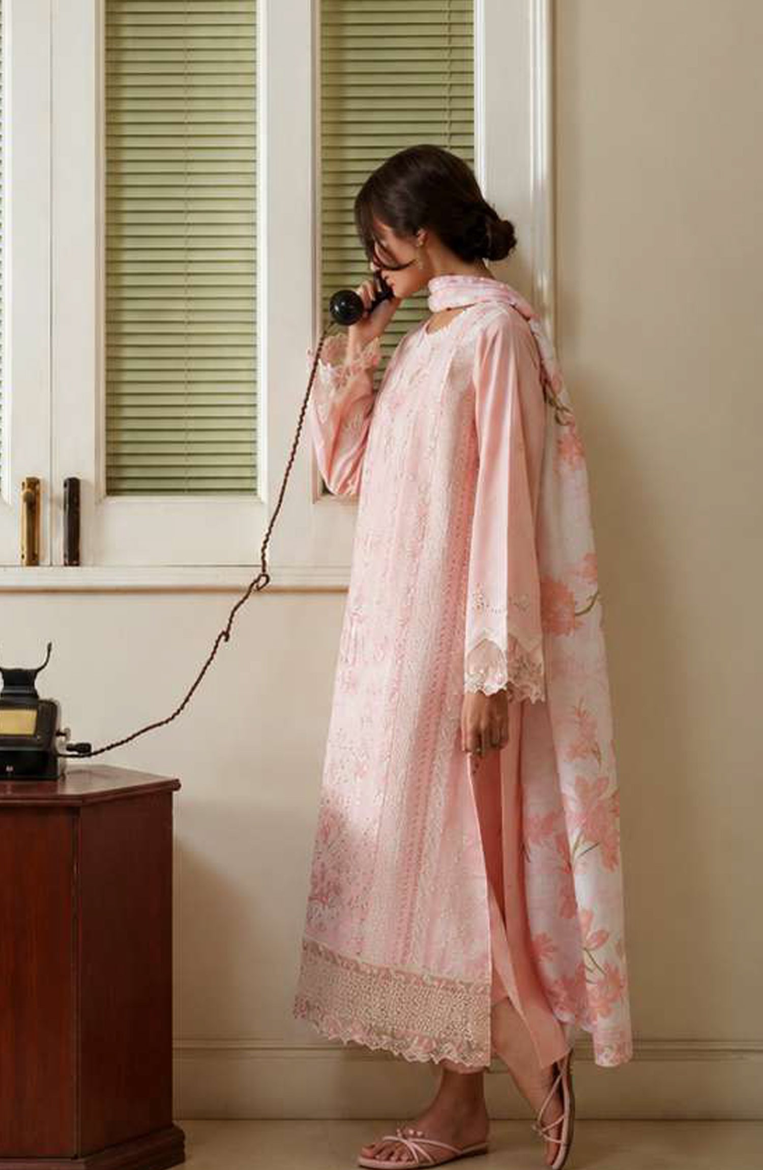 Sakoon | The Pinkish  By Casual Lite  | 106
