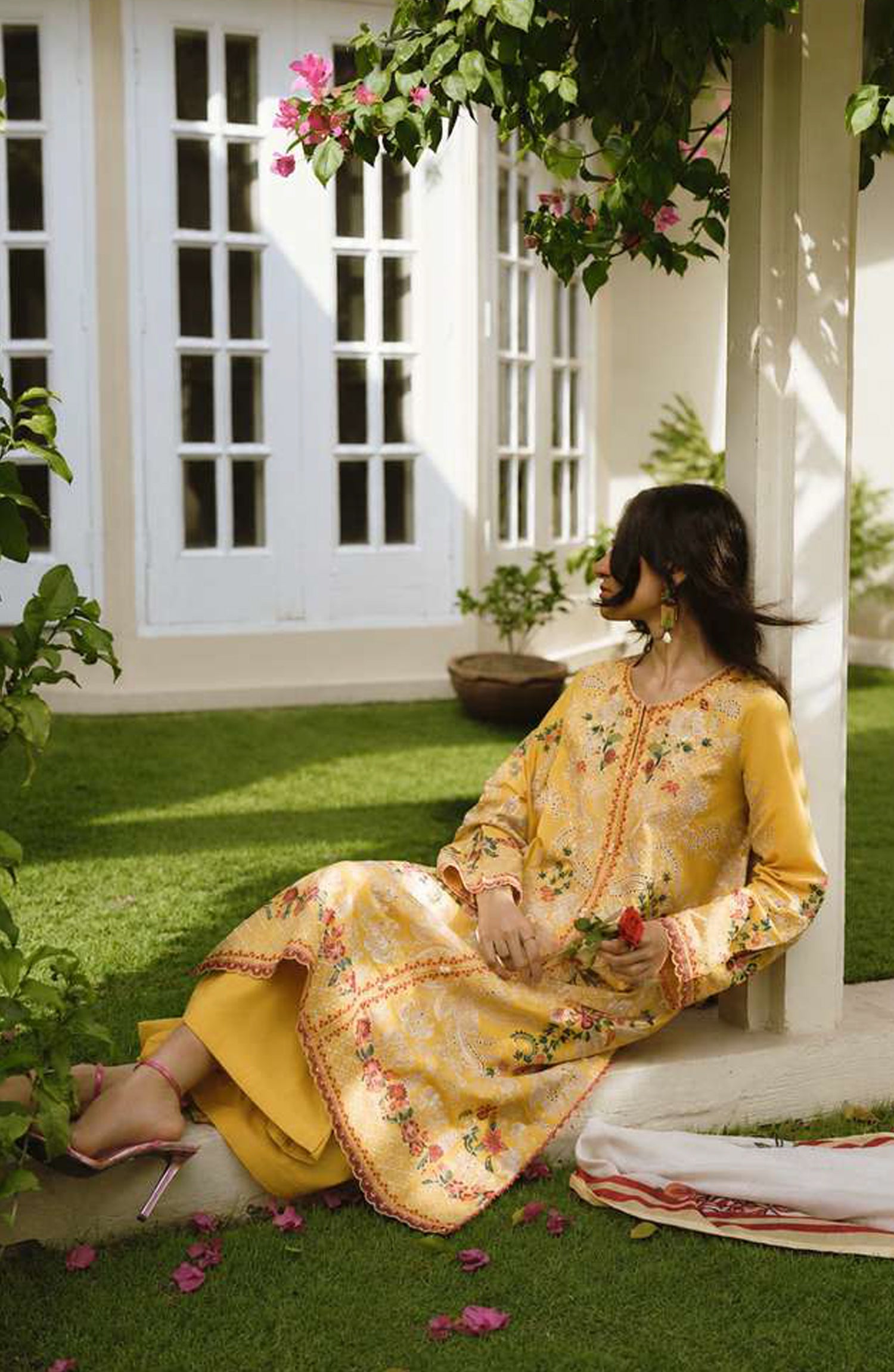 Sakoon | The Yellow By Casual Lite  | 104