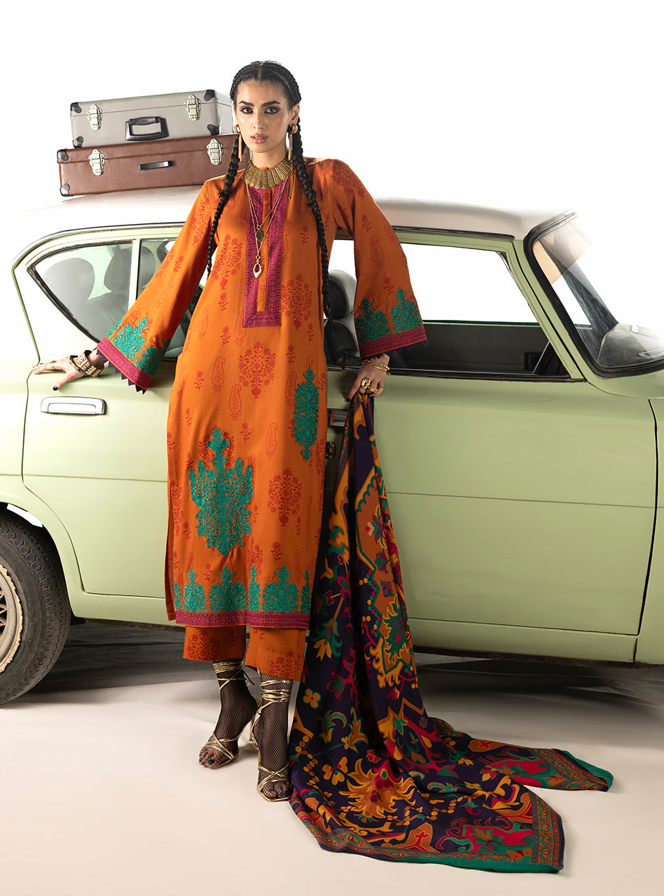 Suniva Winter Shawls by Zainab Chottani Pakistani suit detail view M&M Couture USA