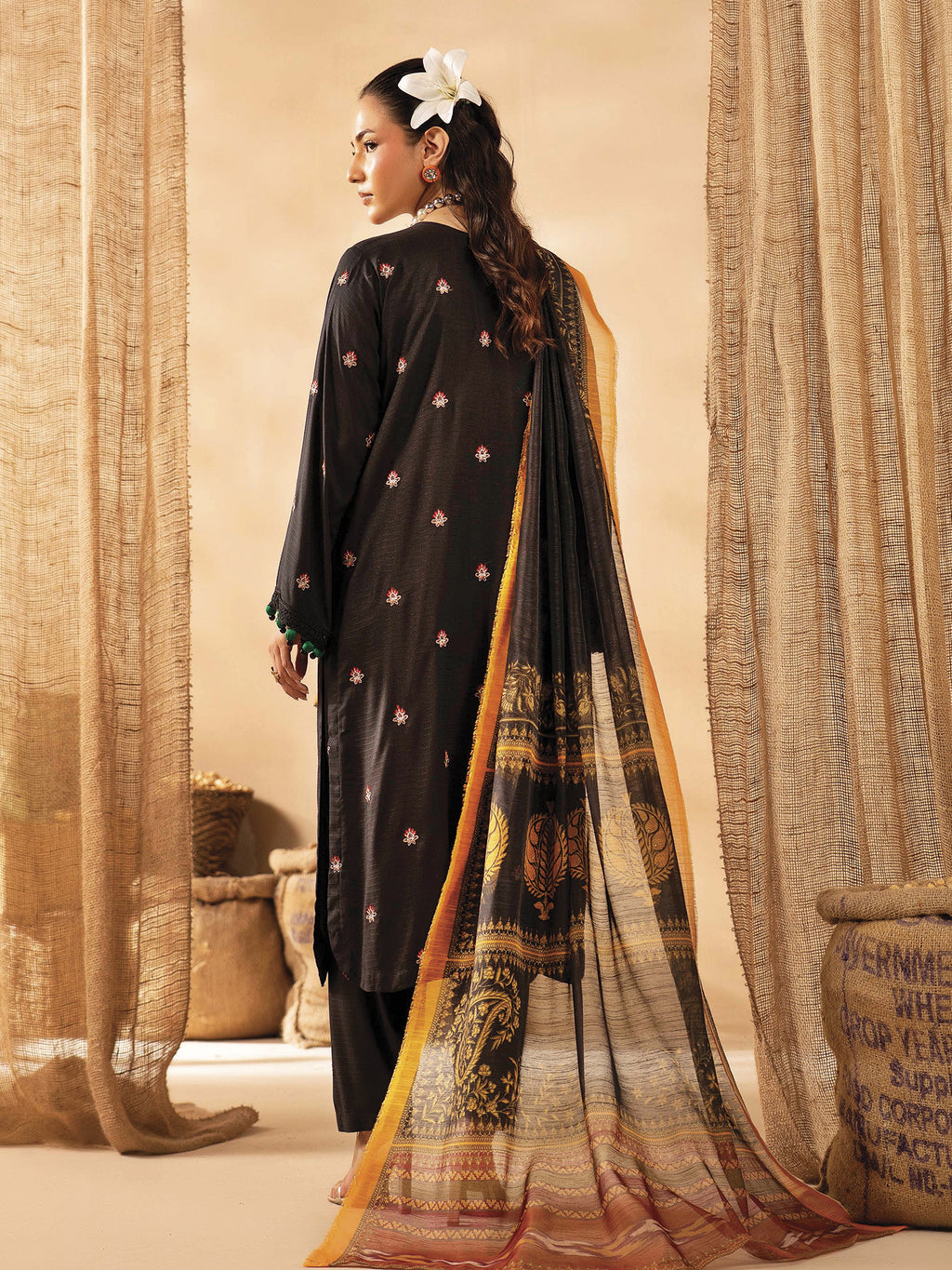 Khoobsurat Sub linen | 101