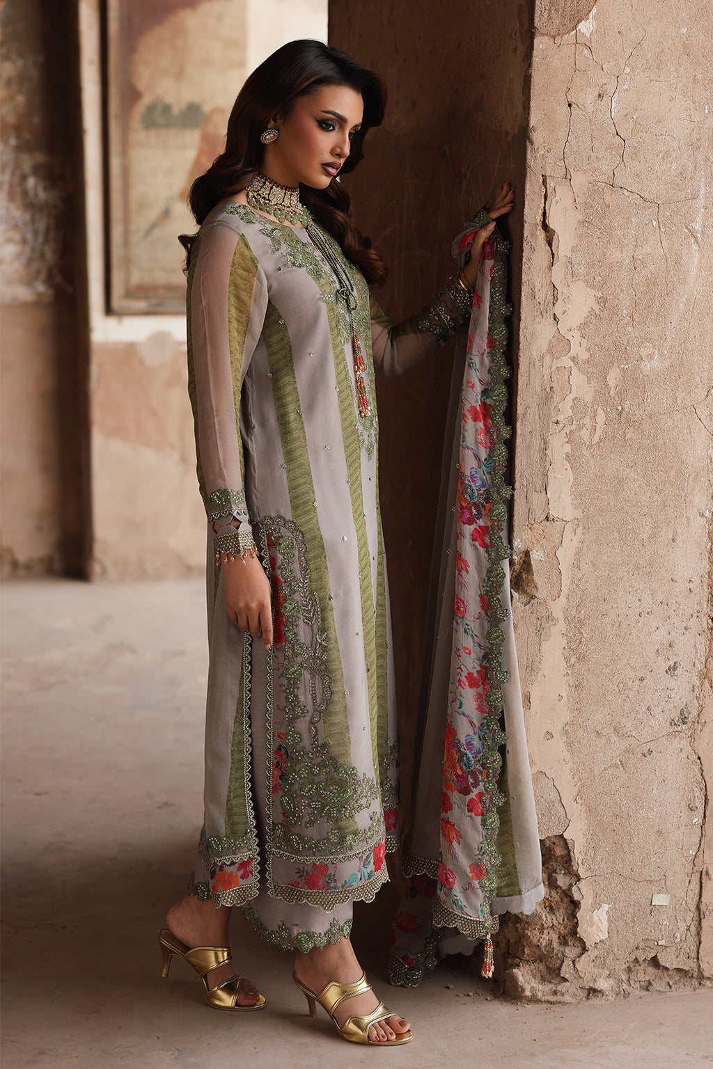 Vasal Luxury Chiffon by Charizma chiffon Pakistani suit dupatta view M&M Couture USA